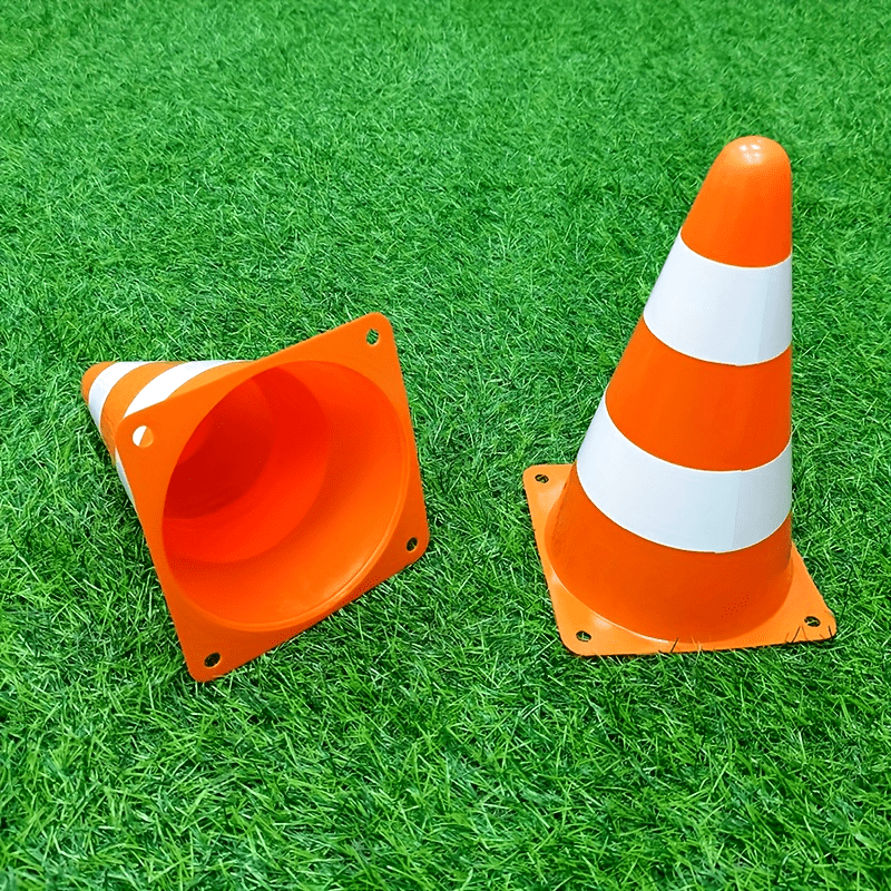 8 stuks Voetbal Agile Sport Trainingskegels