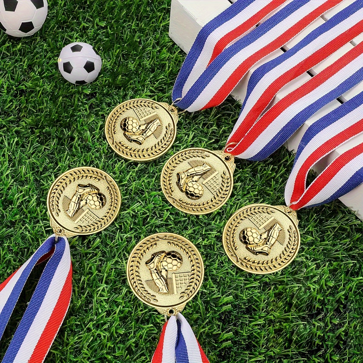 12st Gouden Voetbalmedailles